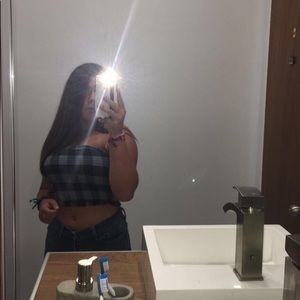 Meet your Posher, Marianne